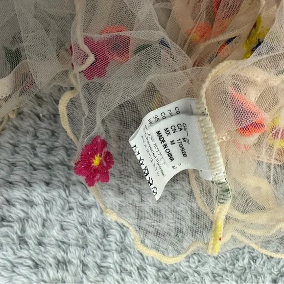 Source Unknown Floral Embroidered Sheer Pajama Set - Picture 3 of 3